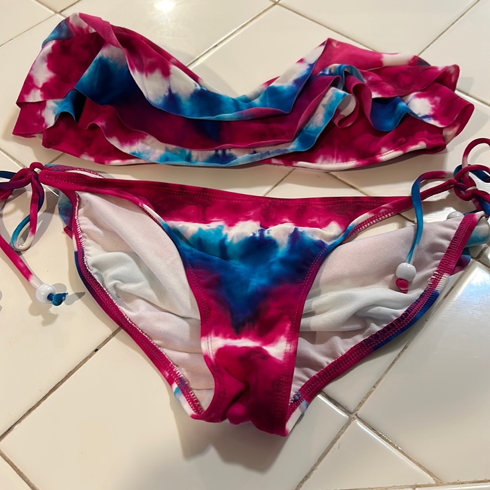 Woman’s 2 piece Bikini